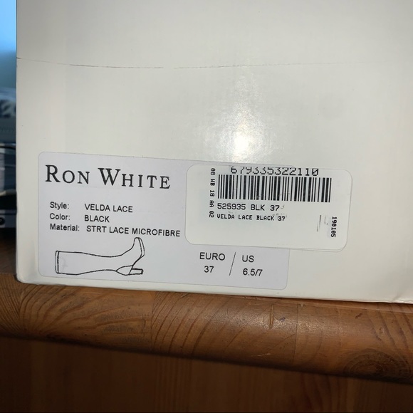 Ron white boots🖤 never worn before!!! - Picture 5 of 9